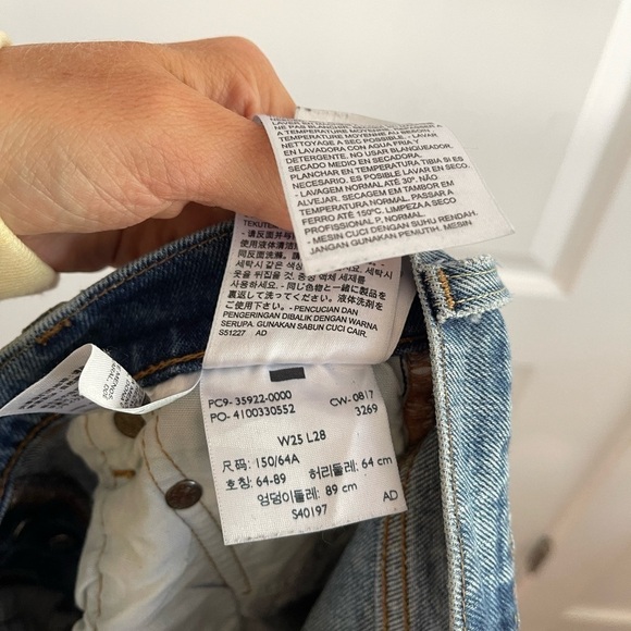 Levi’s Altered 501 Skinny Jean - 25 - Picture 8 of 8